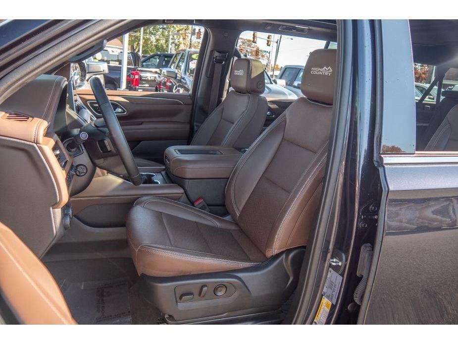 used 2023 Chevrolet Suburban car, priced at $71,152