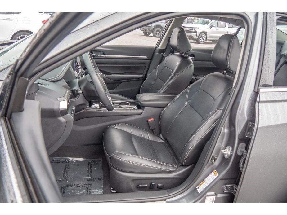 used 2023 Nissan Altima car, priced at $23,500