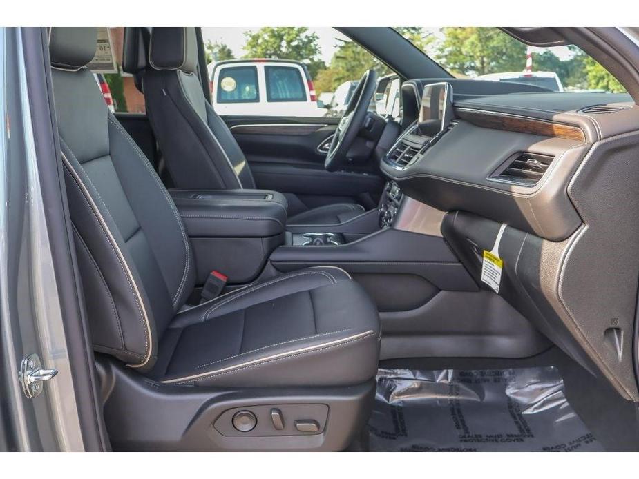 new 2024 Chevrolet Suburban car, priced at $84,499