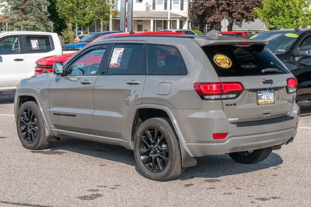 used 2019 Jeep Grand Cherokee car, priced at $27,504