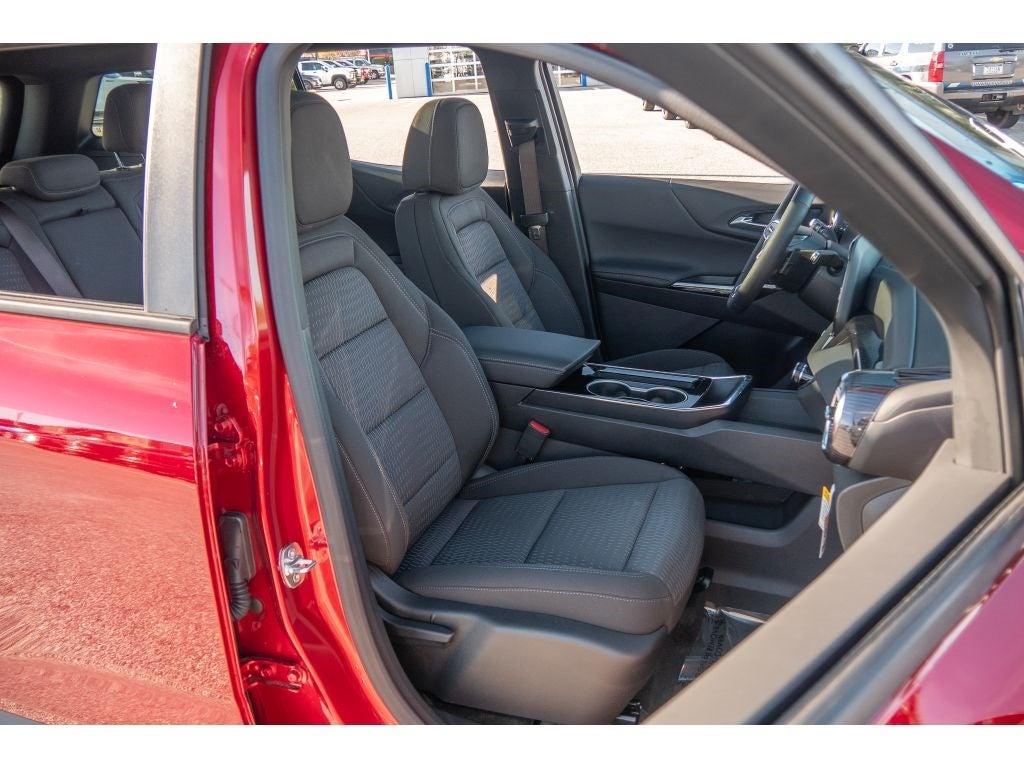 new 2025 Chevrolet Equinox car, priced at $30,499