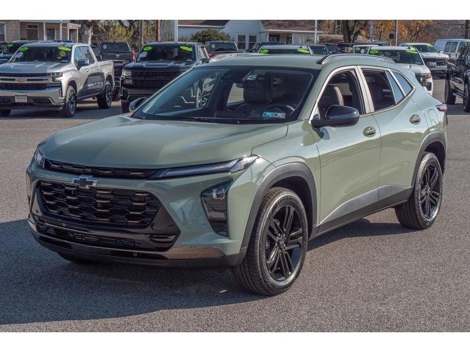 new 2025 Chevrolet Trax car, priced at $25,730