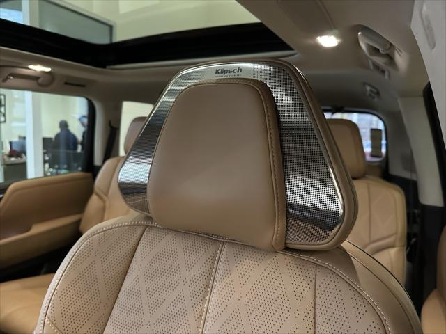 new 2025 INFINITI QX80 car, priced at $102,845