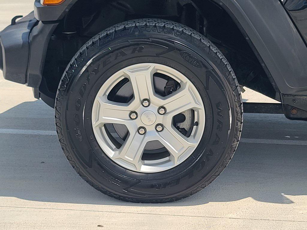 used 2019 Jeep Wrangler Unlimited car, priced at $23,938