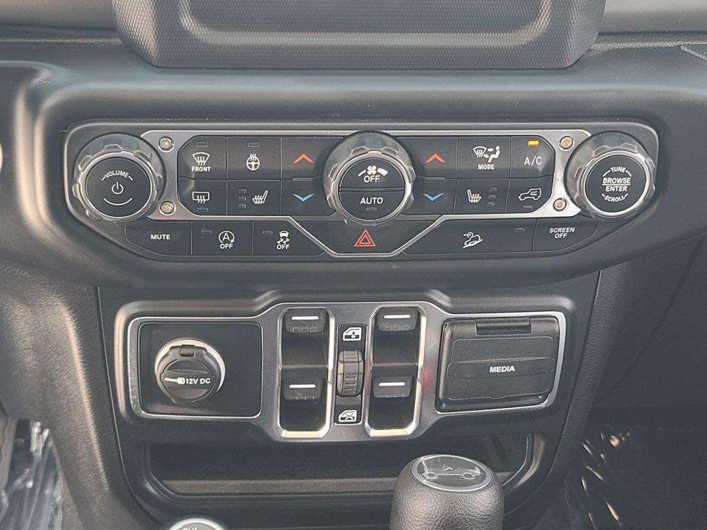 used 2019 Jeep Wrangler Unlimited car, priced at $23,938