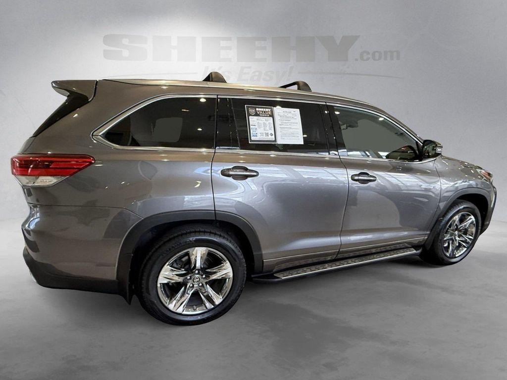 used 2018 Toyota Highlander car, priced at $24,412