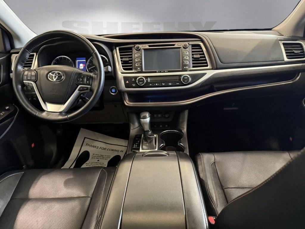 used 2018 Toyota Highlander car, priced at $24,412