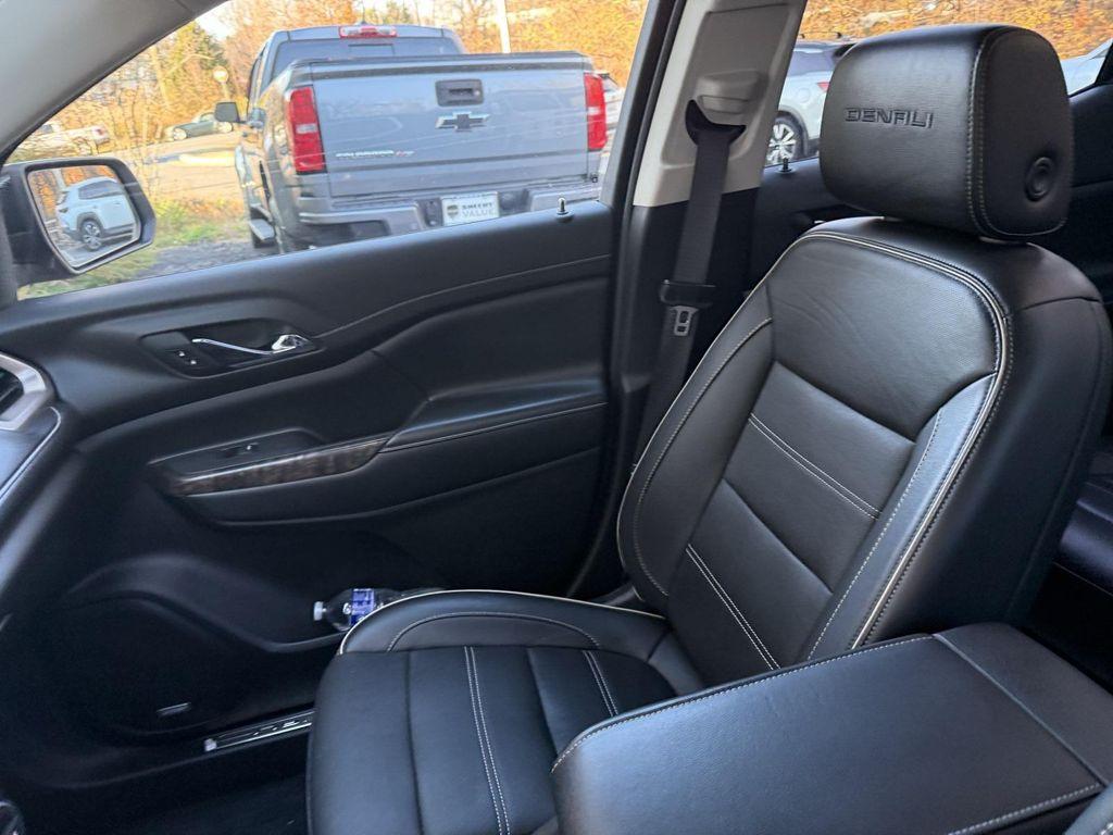 used 2020 GMC Acadia car, priced at $28,218