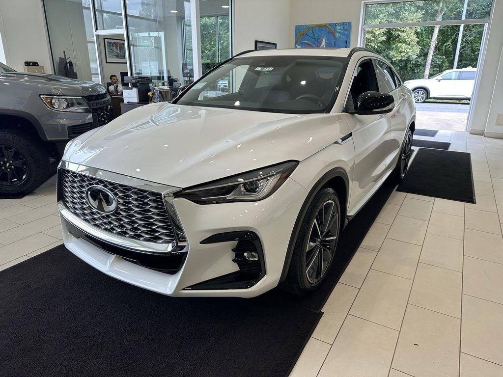 new 2025 INFINITI QX55 car, priced at $50,890