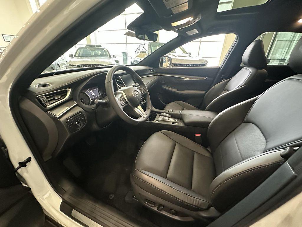 new 2025 INFINITI QX55 car, priced at $50,890