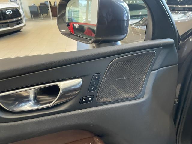 used 2022 Volvo XC60 car, priced at $32,499