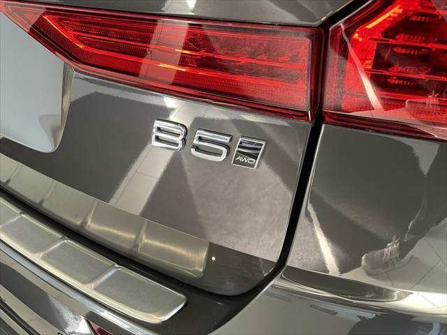 used 2022 Volvo XC60 car, priced at $32,499
