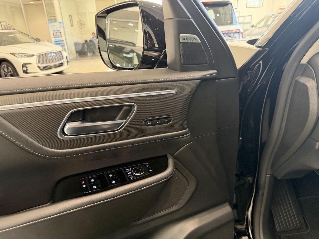 new 2026 INFINITI QX80 car, priced at $89,475