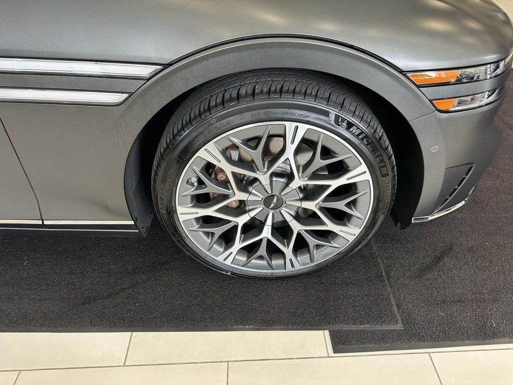 used 2024 Genesis G90 car, priced at $68,931