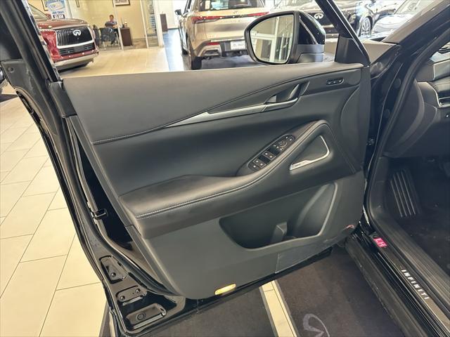 new 2025 INFINITI QX60 car, priced at $62,980