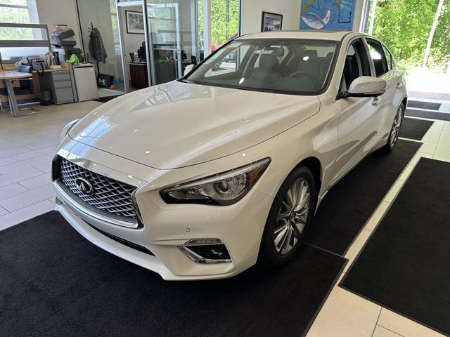 new 2024 INFINITI Q50 car, priced at $43,999