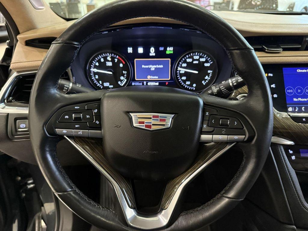 used 2020 Cadillac XT6 car, priced at $30,929