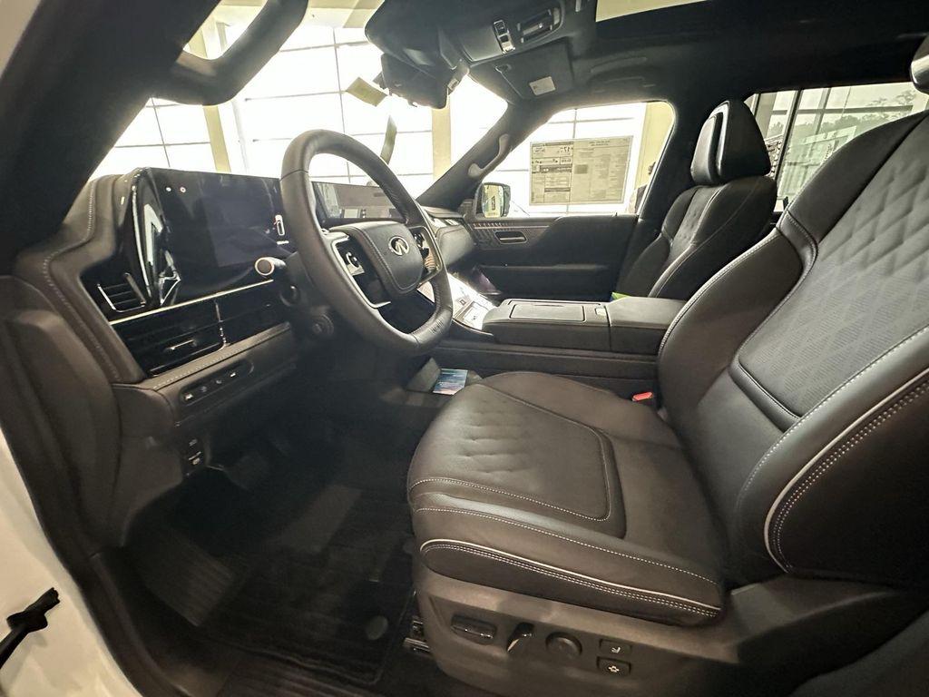 new 2026 INFINITI QX80 car, priced at $116,435