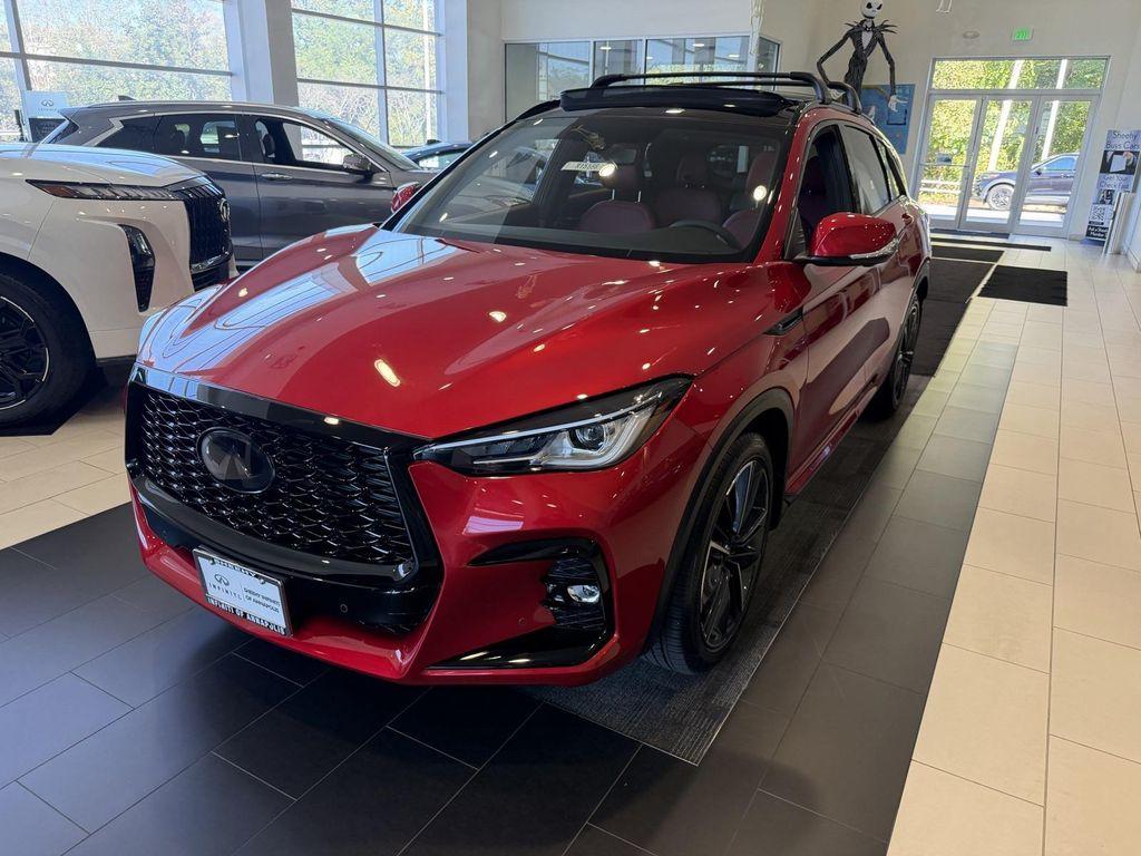 new 2025 INFINITI QX50 car, priced at $55,520