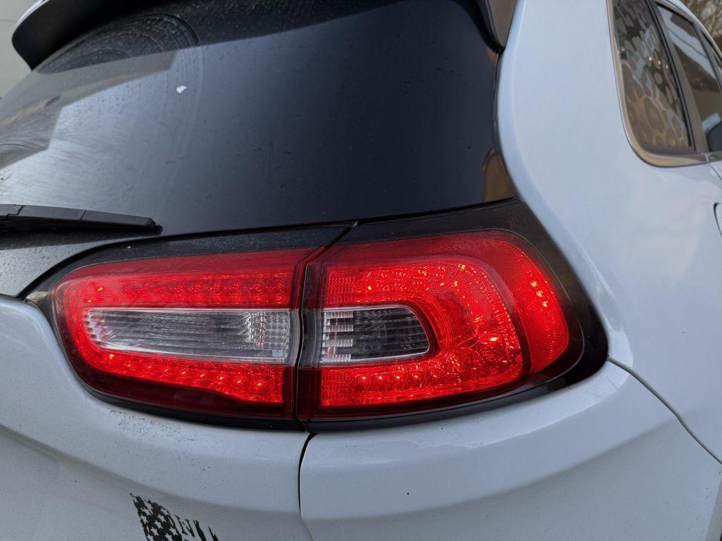 used 2018 Jeep Cherokee car, priced at $14,890