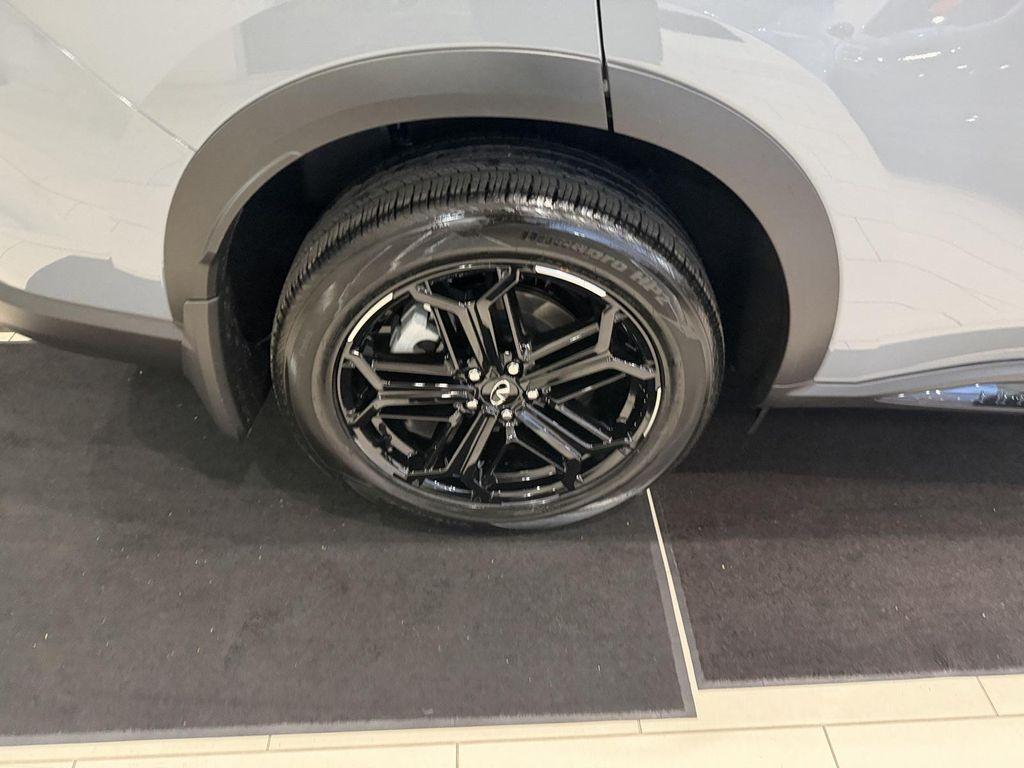 new 2026 INFINITI QX60 car, priced at $66,180