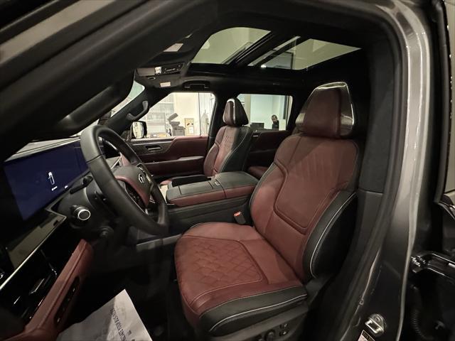 new 2025 INFINITI QX80 car, priced at $115,050