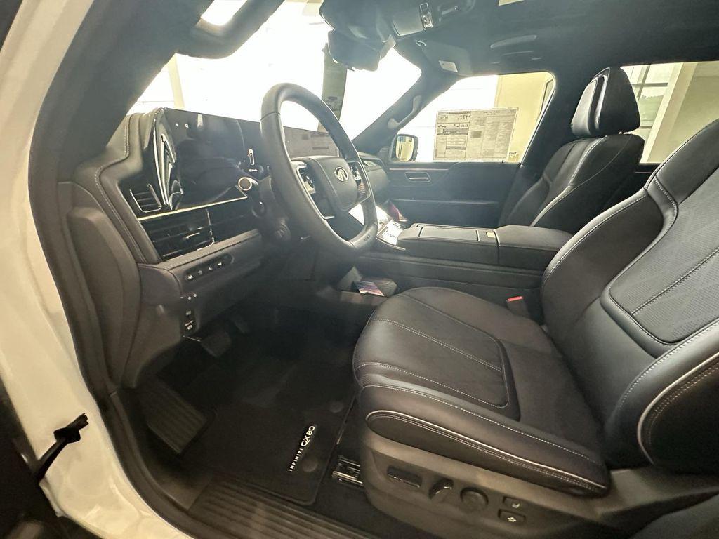 new 2026 INFINITI QX80 car, priced at $107,585