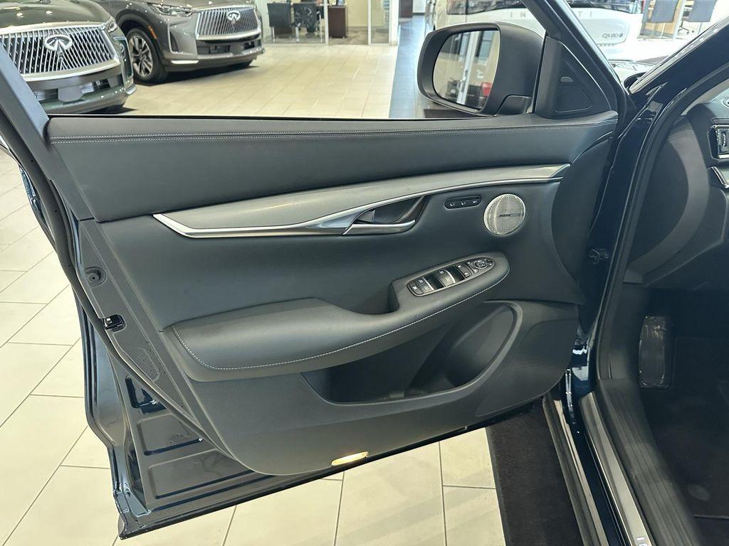 new 2025 INFINITI QX50 car, priced at $47,318
