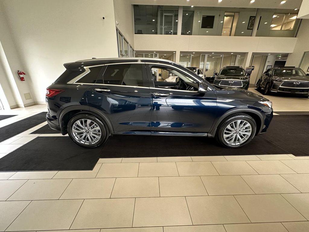 new 2025 INFINITI QX50 car, priced at $47,318