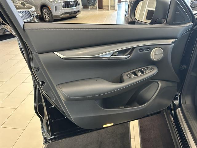 new 2025 INFINITI QX50 car