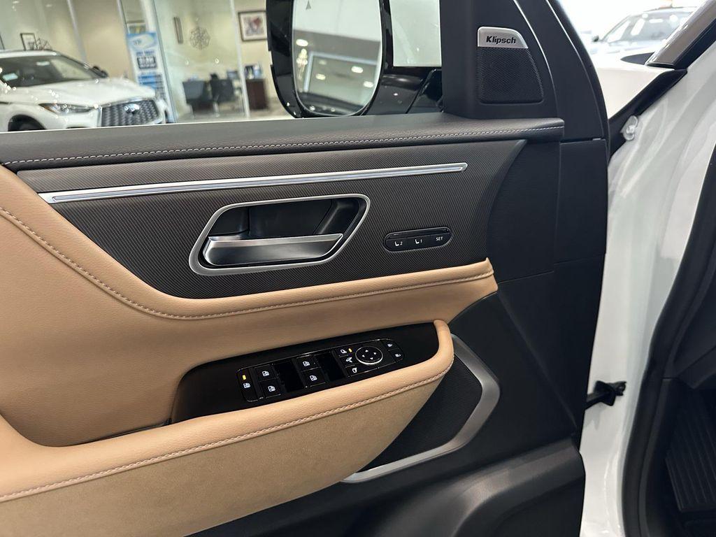 new 2026 INFINITI QX80 car, priced at $98,480