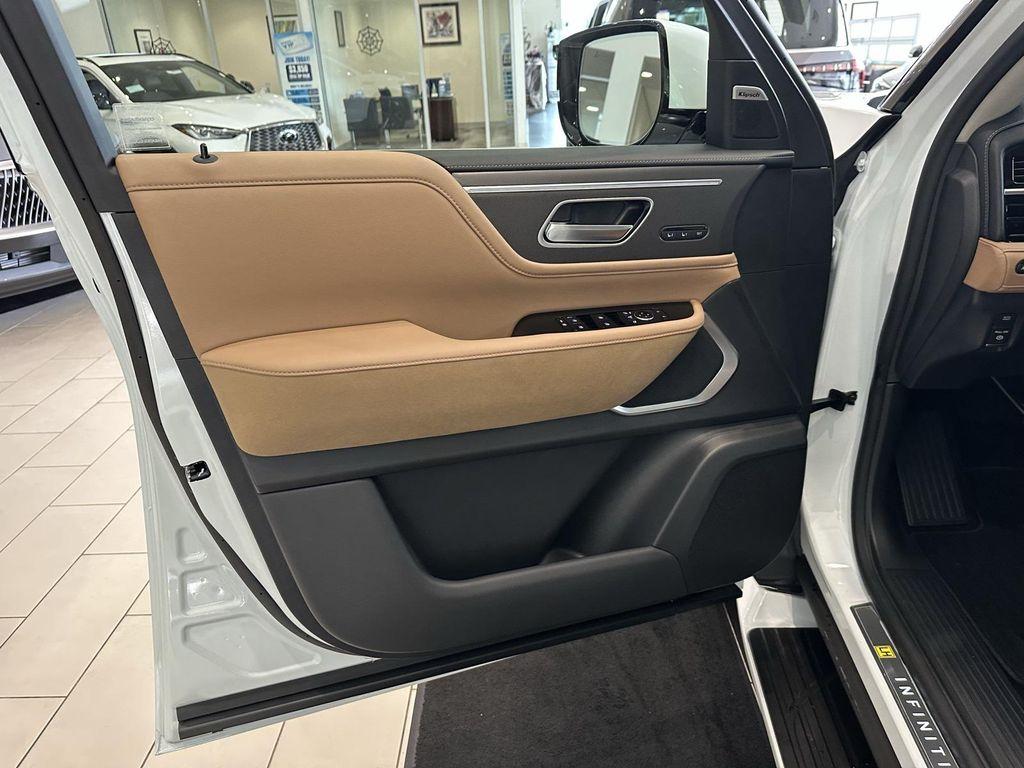 new 2026 INFINITI QX80 car, priced at $98,480