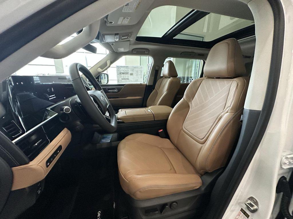 new 2026 INFINITI QX80 car, priced at $98,480