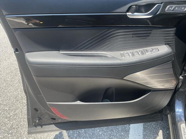 used 2024 Hyundai Palisade car, priced at $41,918