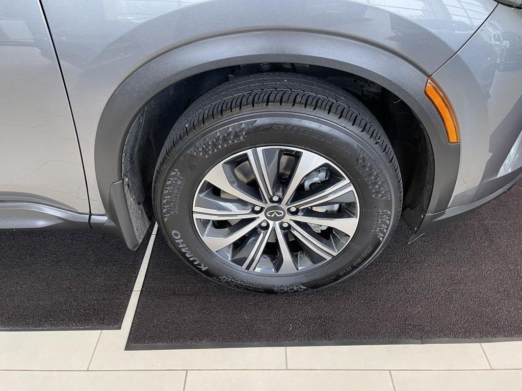 used 2024 INFINITI QX60 car, priced at $38,470