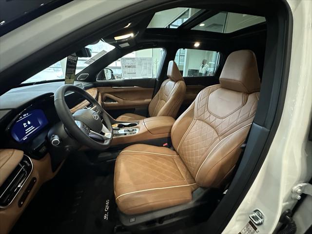 new 2025 INFINITI QX60 car, priced at $70,105