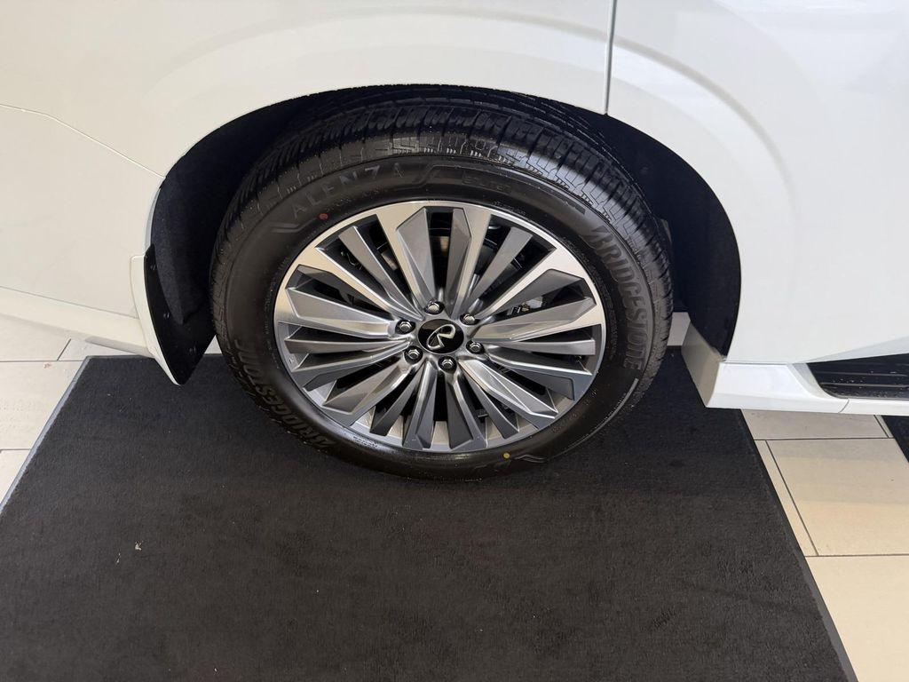 new 2026 INFINITI QX80 car, priced at $95,544