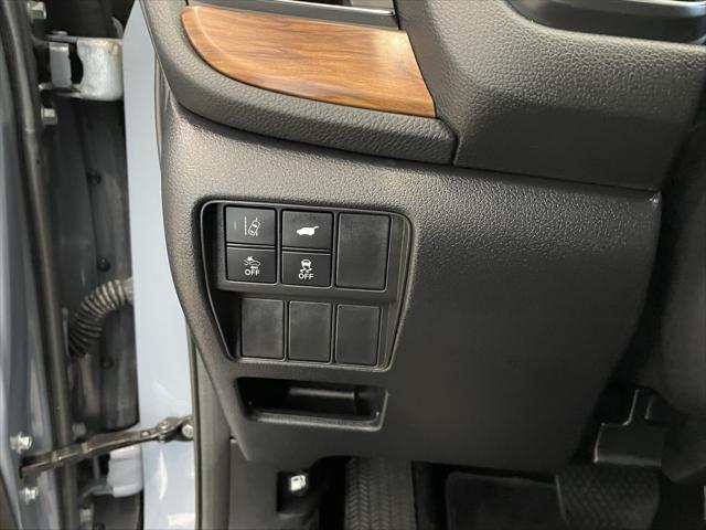 used 2022 Honda CR-V car, priced at $28,724