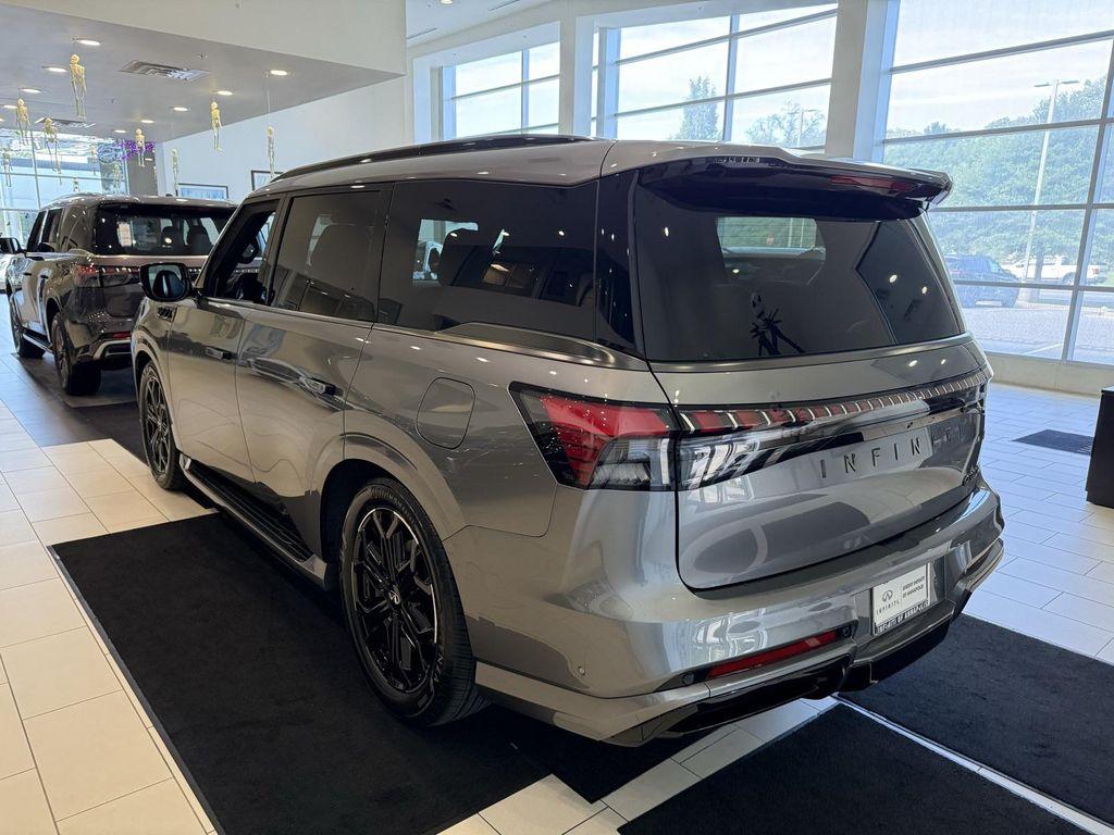new 2026 INFINITI QX80 car, priced at $104,835