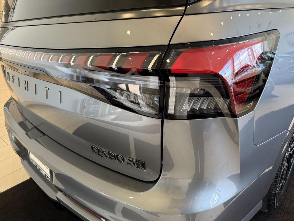 new 2026 INFINITI QX80 car, priced at $104,835