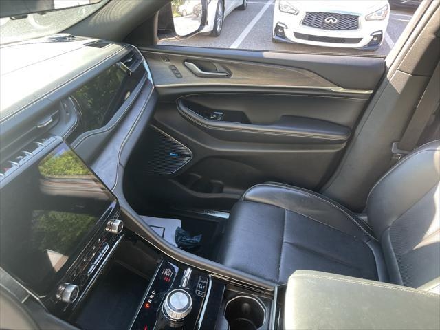used 2022 Jeep Grand Cherokee car, priced at $39,277