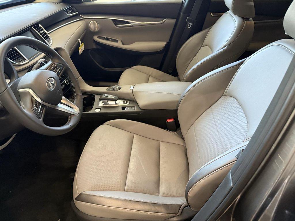 new 2025 INFINITI QX50 car, priced at $49,270