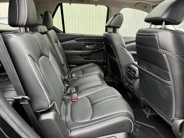 used 2023 Honda Pilot car, priced at $43,526