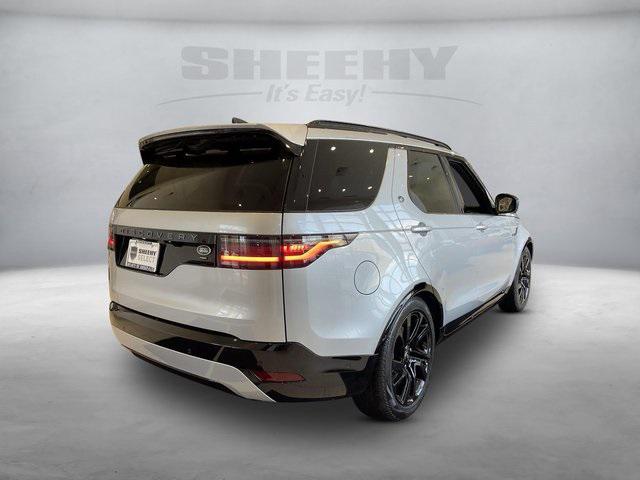 used 2022 Land Rover Discovery car, priced at $40,370