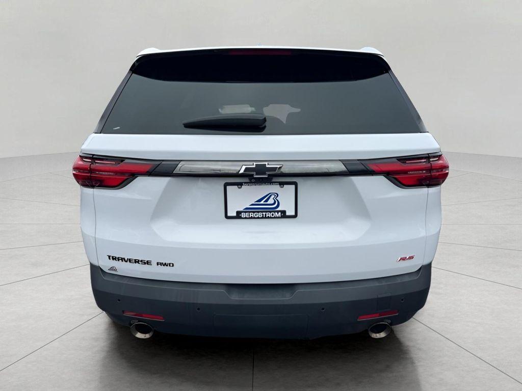 used 2022 Chevrolet Traverse car, priced at $29,485