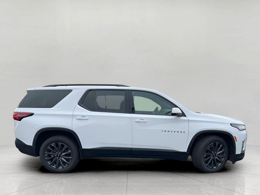 used 2022 Chevrolet Traverse car, priced at $29,485