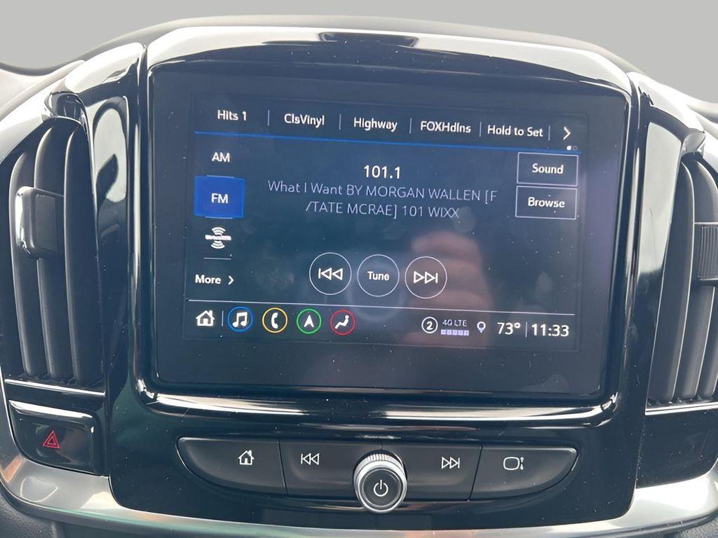 used 2022 Chevrolet Traverse car, priced at $29,485