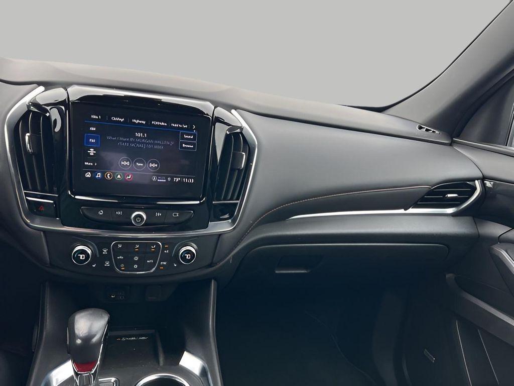 used 2022 Chevrolet Traverse car, priced at $29,485