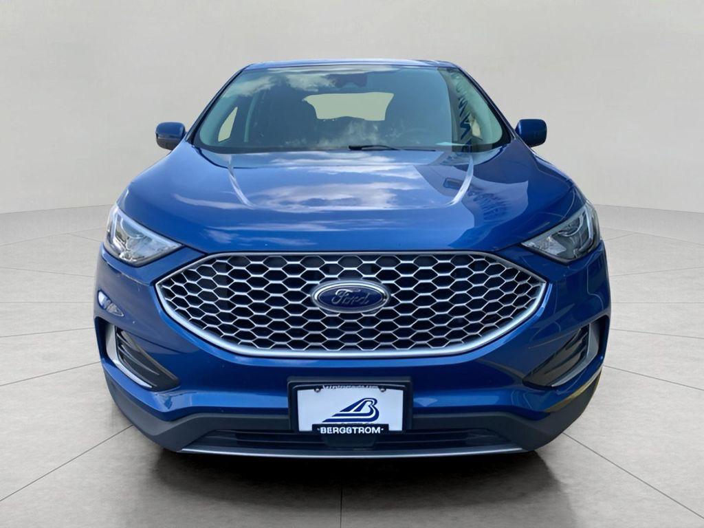 used 2024 Ford Edge car, priced at $24,000