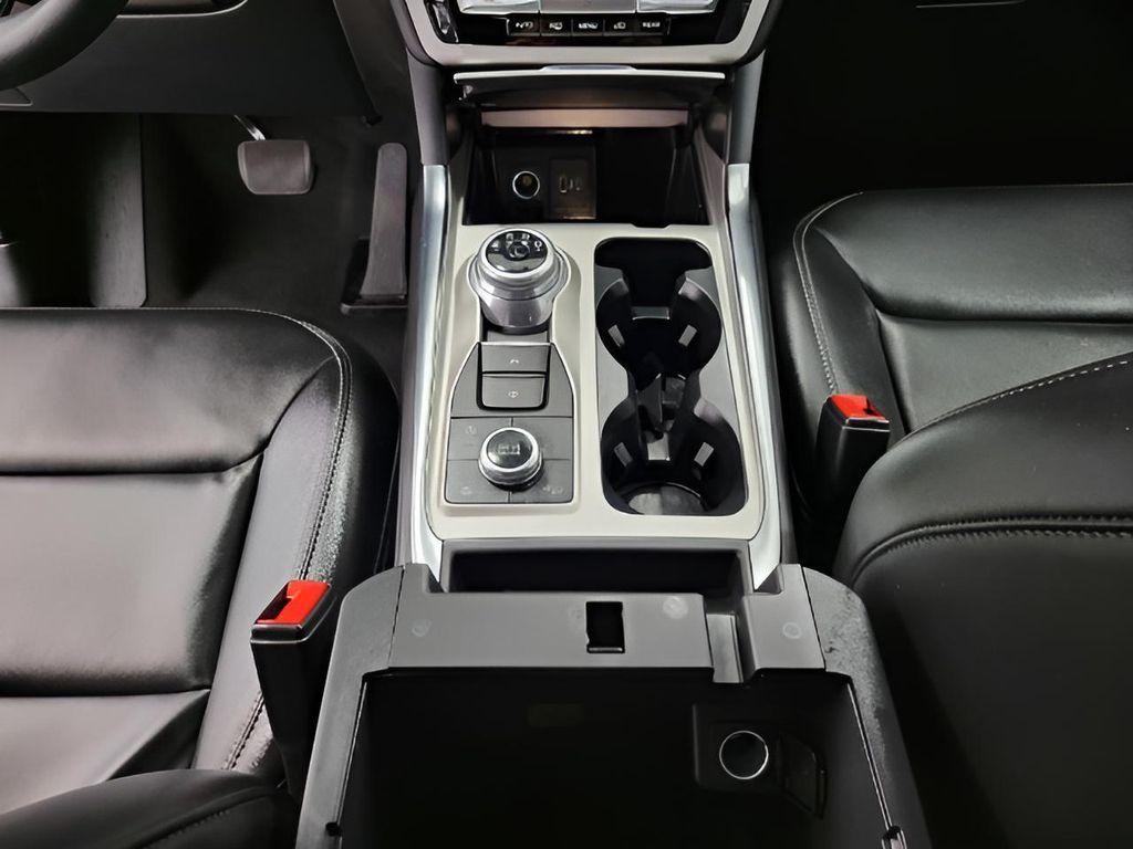 used 2023 Ford Explorer car, priced at $35,000